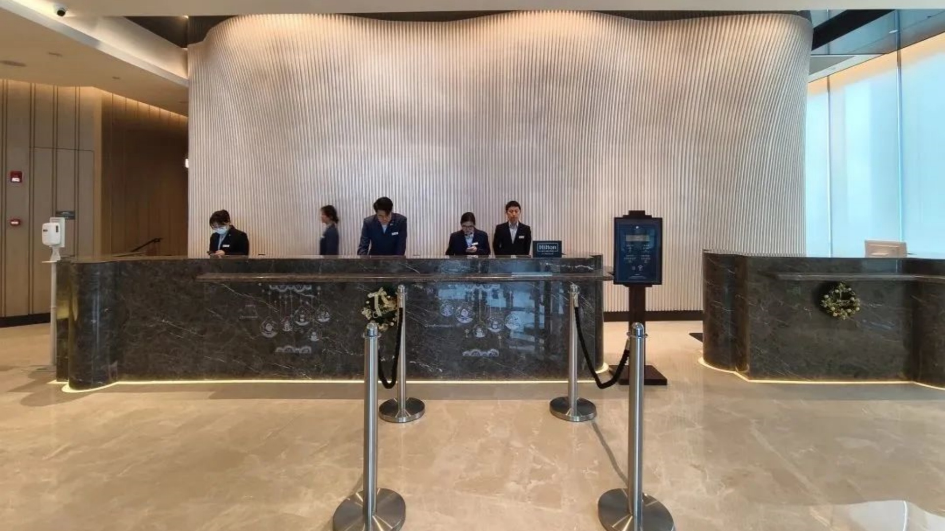 Lobby1