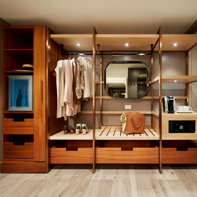 Пользовательский деревянный гардероб для спальни отель Suite Furniture